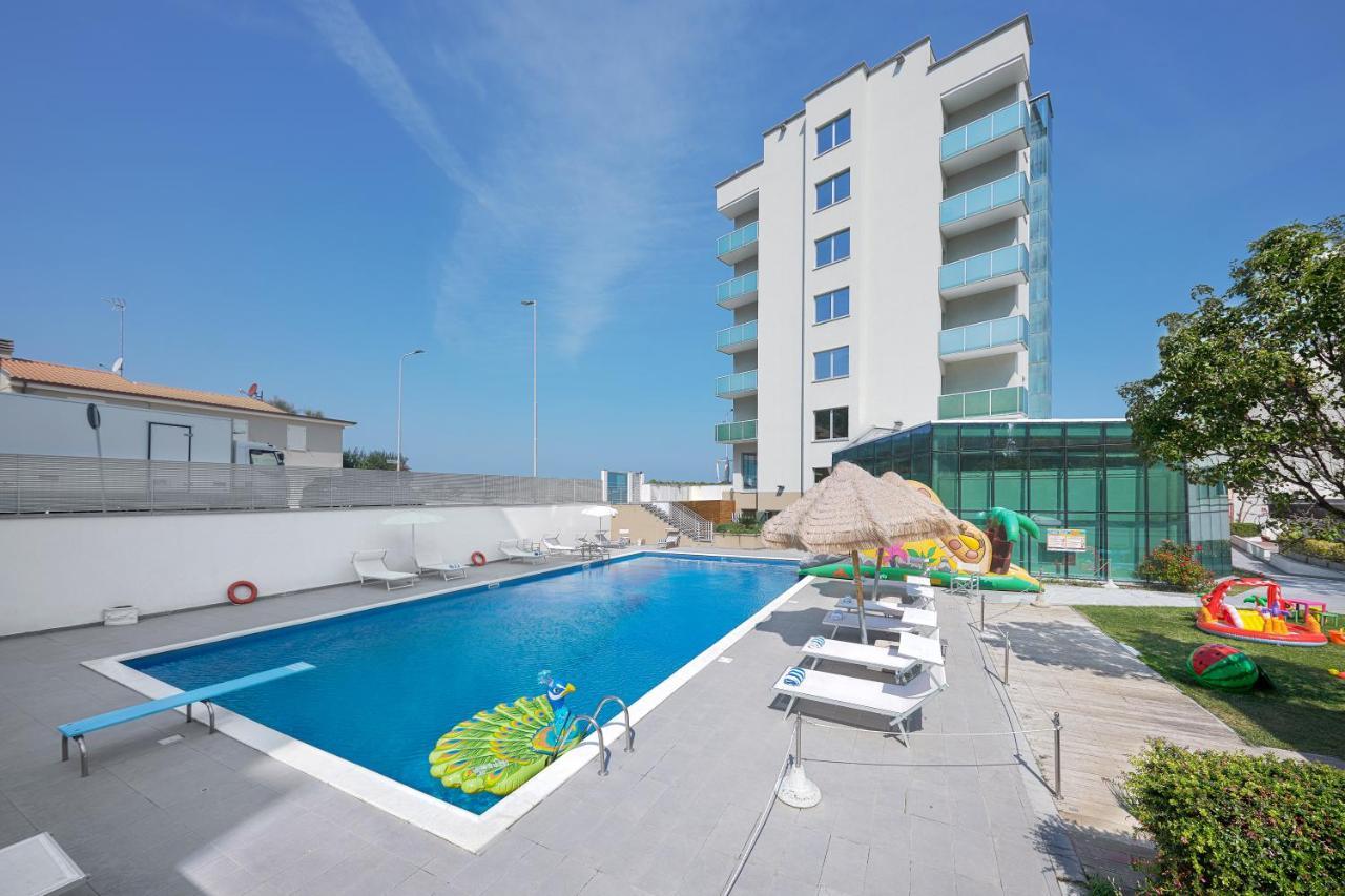 Baia Flaminia Hotel